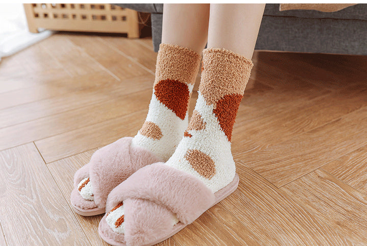 Fluffy cat paw socks with paw print toes