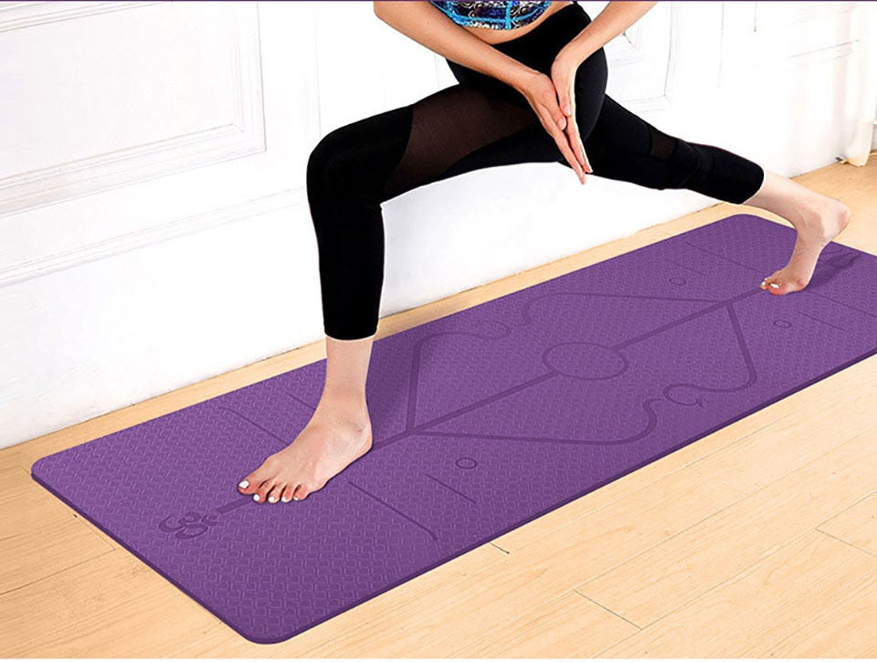 TPE yoga mat with alignment lines