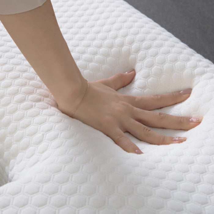 Arched memory foam couples pillow