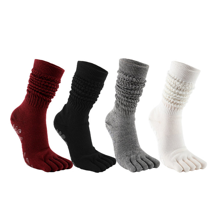 White slouchy toe socks with grip dots