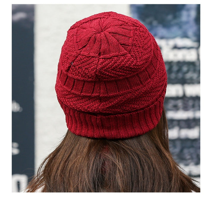 Gray peaked knit beanie with matching neck warmer