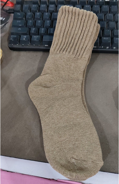 Thick ribbed knit crew socks in beige