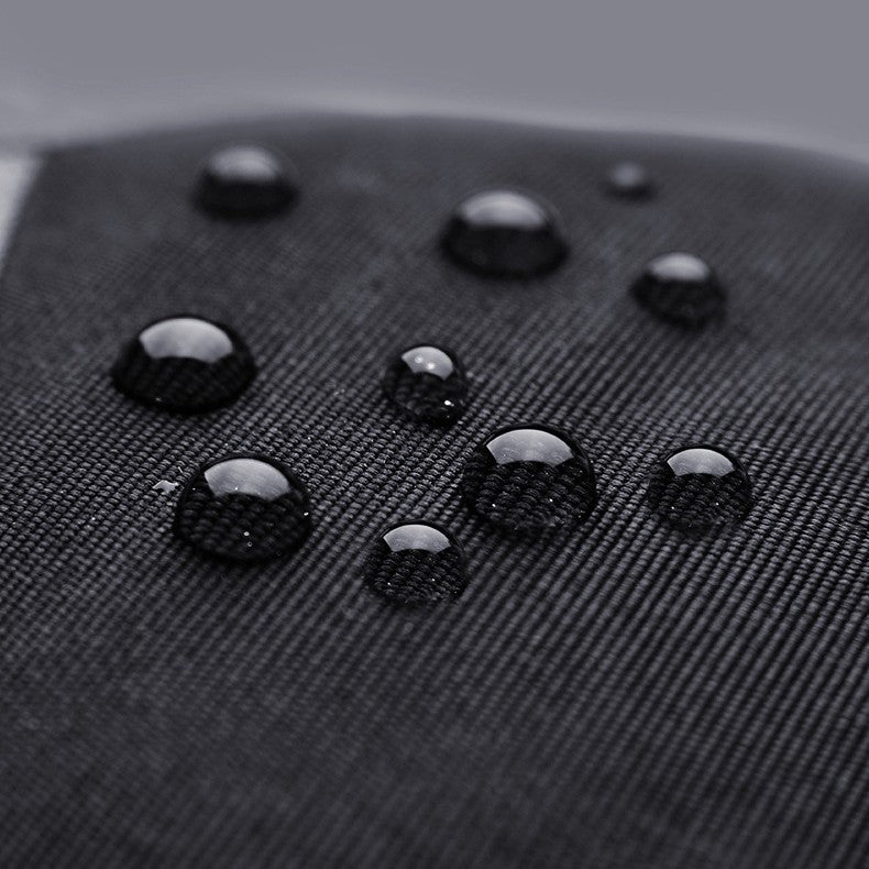 Black heated ski gloves with battery pack