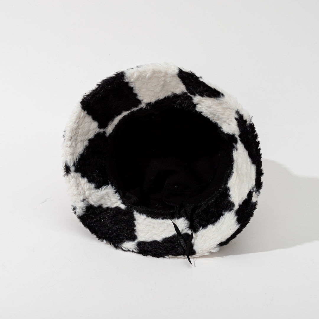 Checkered teddy plush bucket hat