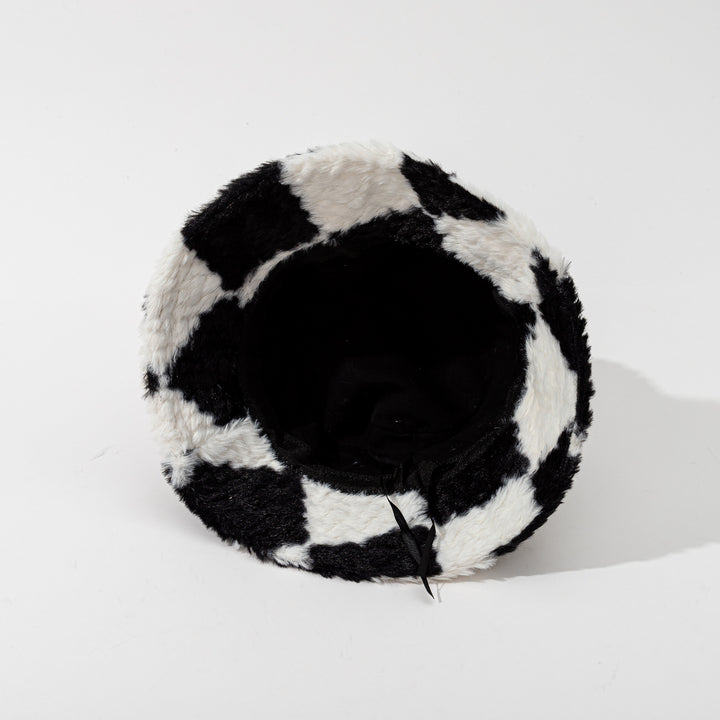 Checkered teddy plush bucket hat