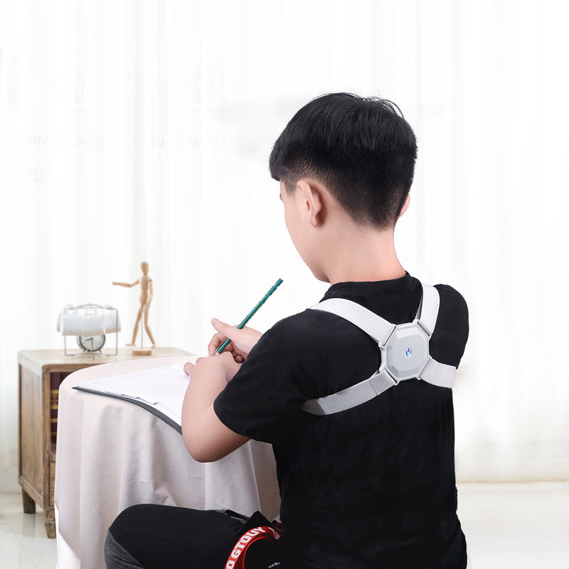 Smart posture trainer with vibration sensor