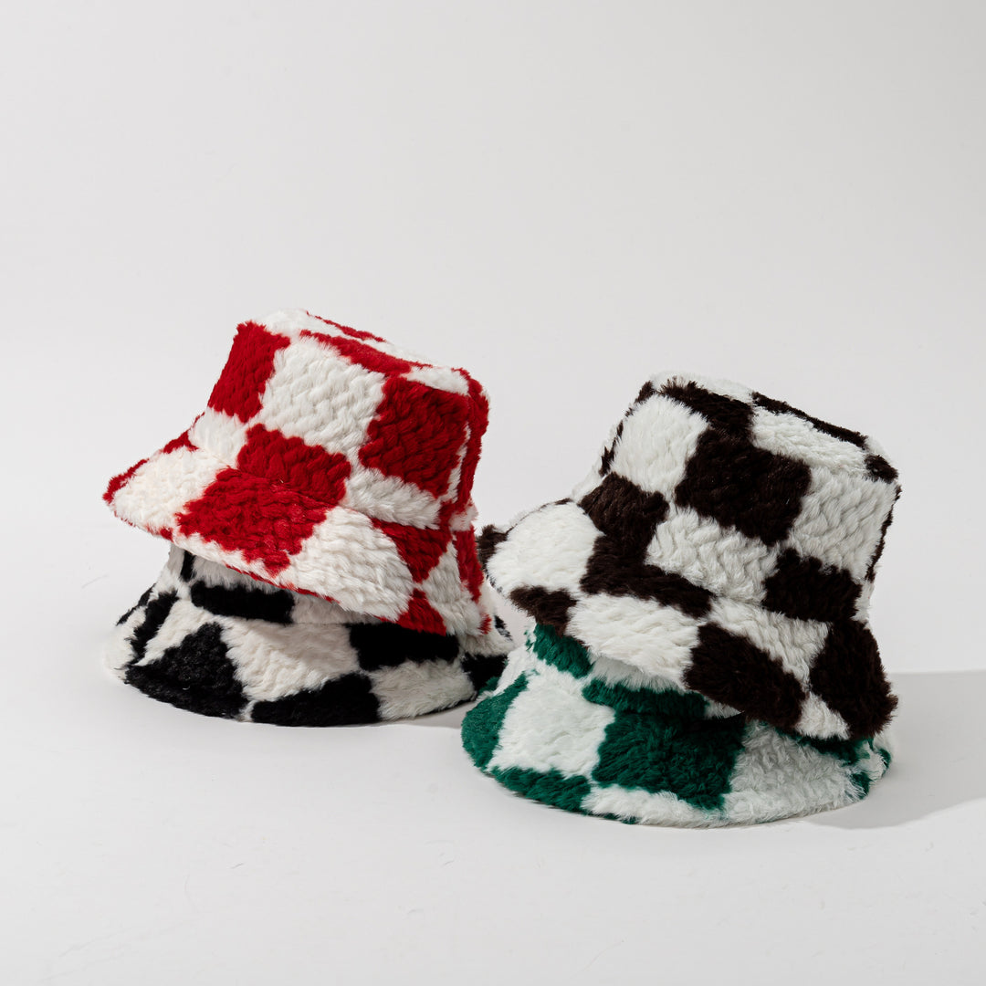 Checkered teddy plush bucket hat