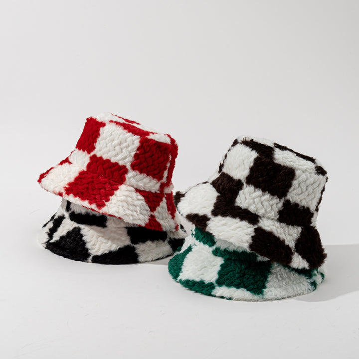 Checkered teddy plush bucket hat
