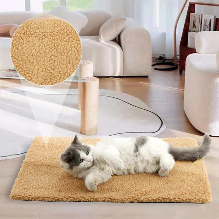 Self-Warming Pet Pad for Cats and Dogs, No Outlet Needed